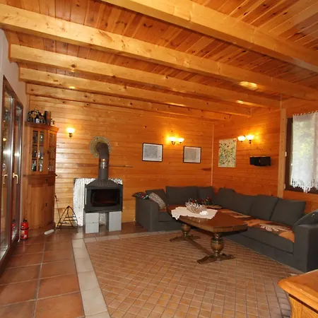 Prázdninový dům Dom Nad Jeziorem Dadaj , Biskupiec