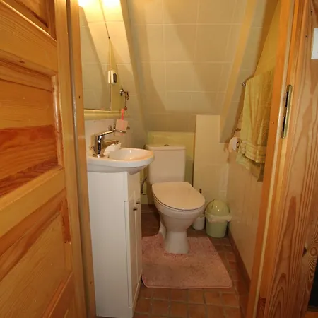 Dom Nad Jeziorem Dadaj , Biskupiec Wilimy