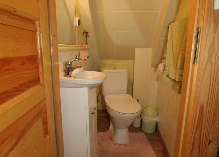 Dom Nad Jeziorem Dadaj , Biskupiec Wilimy